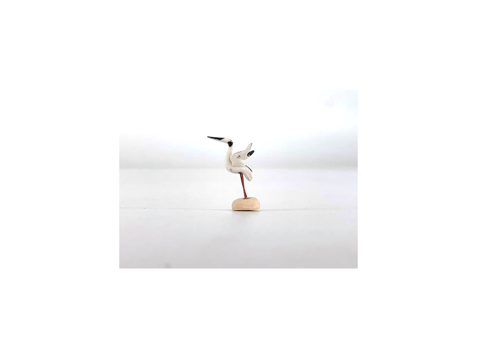 Figura ave 18707